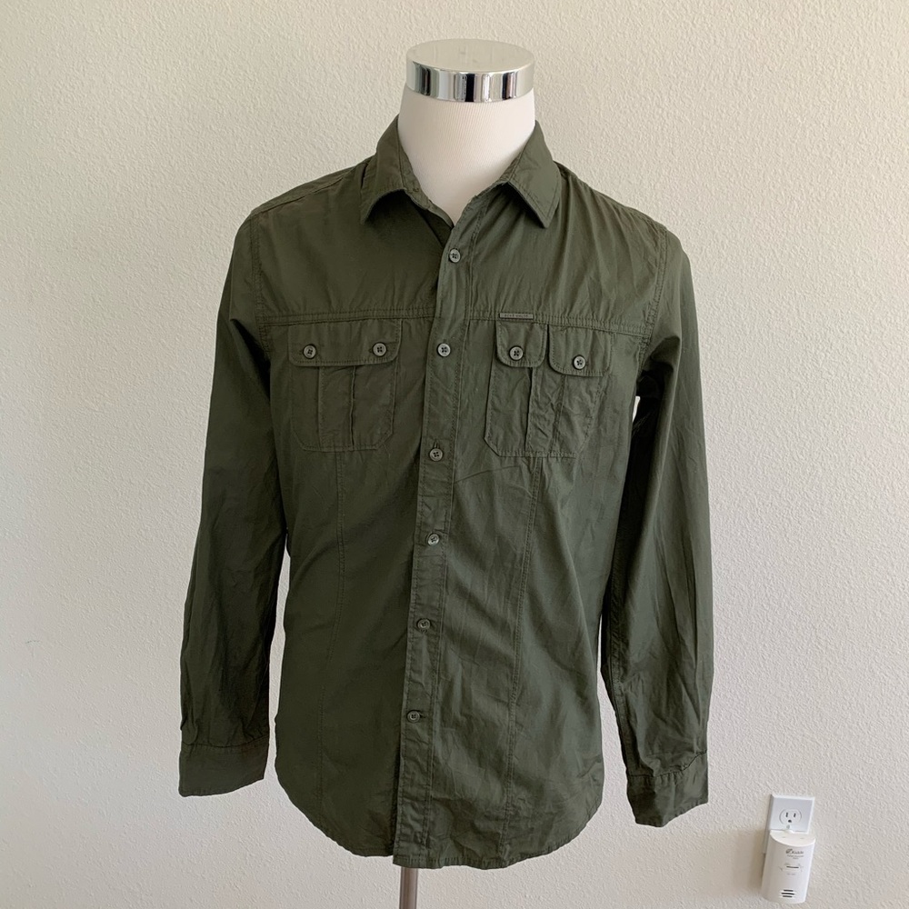 Ecko long-sleeve shirt.